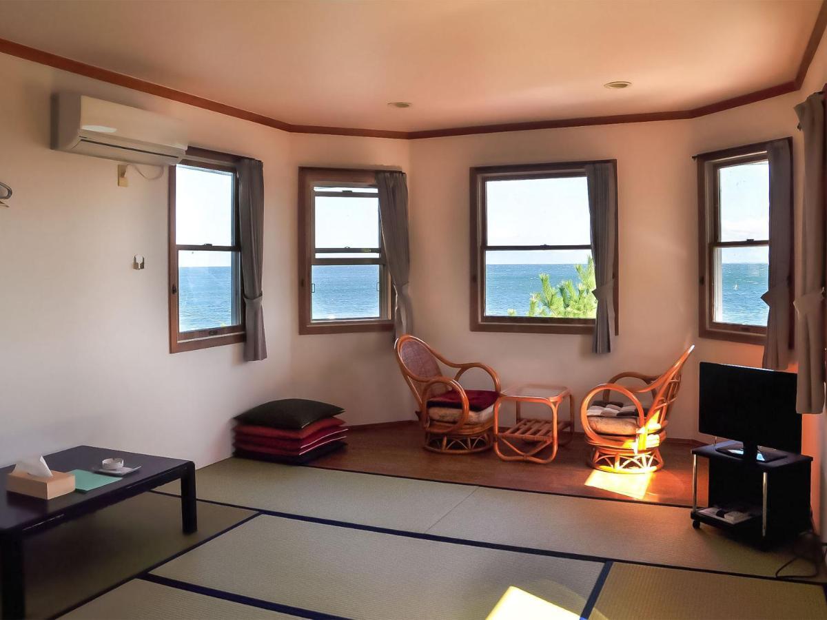Biwa-lakeside B B Dylan Hostel Minamikomatsu
